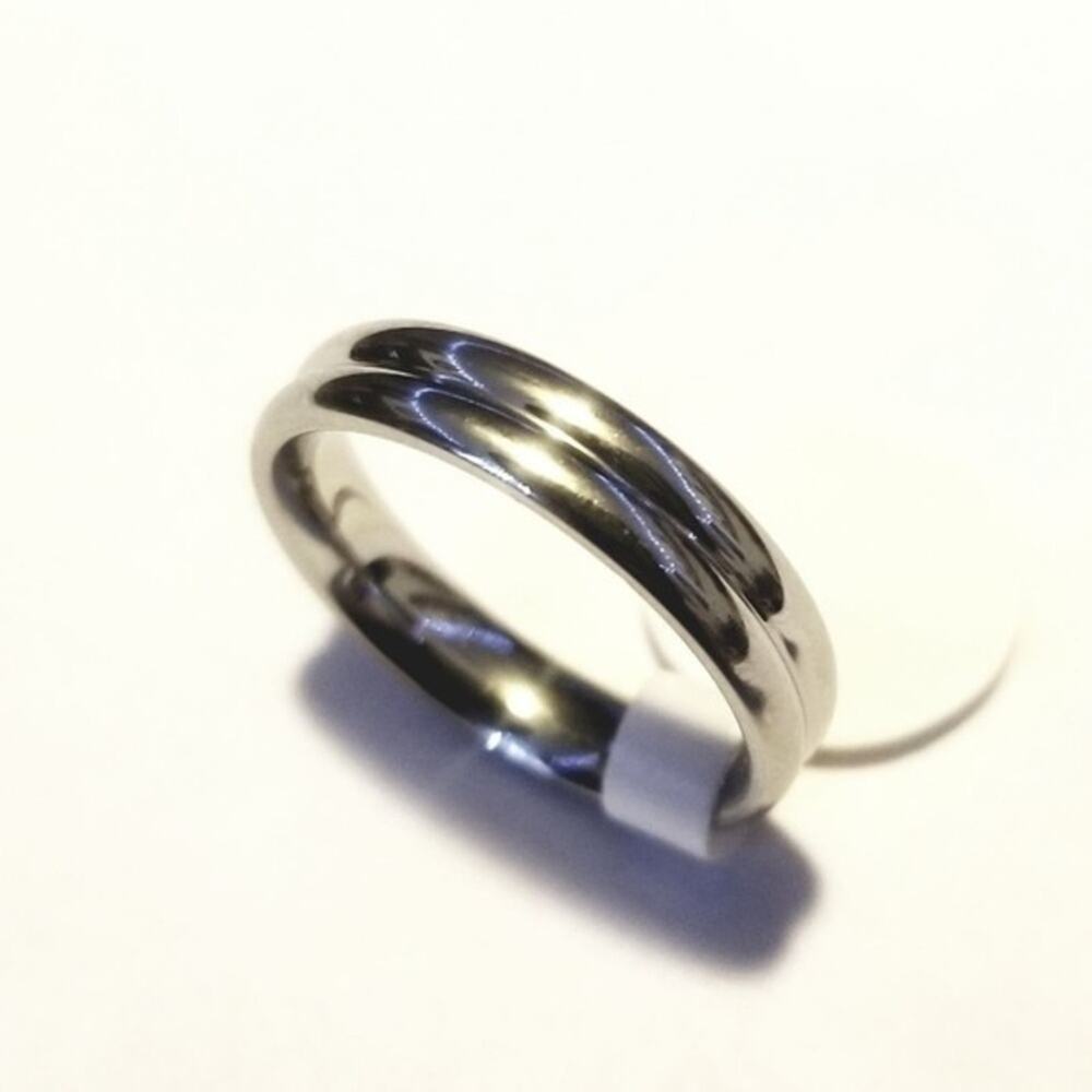 men's 316L stainless steel silver band ring Size 12 - Picture 4 of 4